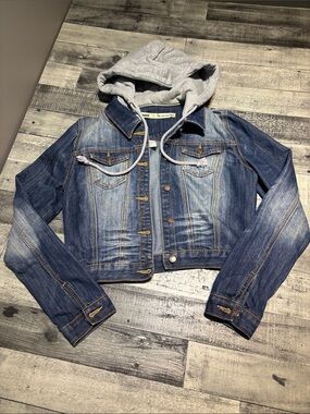 Crop Blue Denim Jacket with Gray Hood
